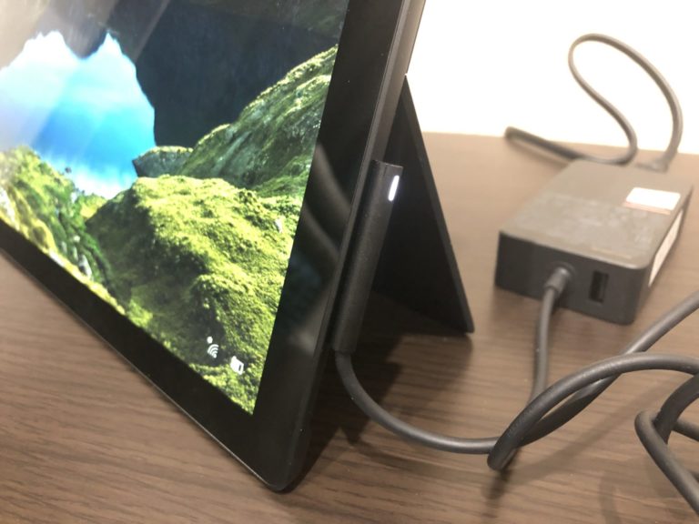 Surface Pro をusb Type C 端子から充電する方法 Inabablog